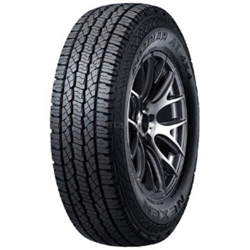 Nexen Roadian A/T Pneumatico Nexen Roadian A/T 205/70 R15 104/102T