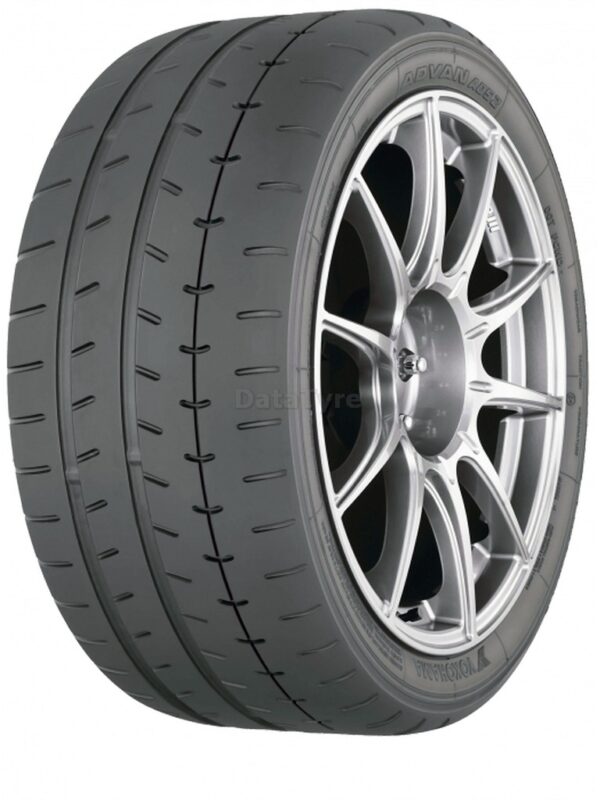 Pneumatico Yokohama ADVAN A052 205/50 R15 89V XL