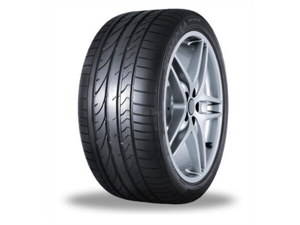 Bridgestone Potenza RE050 Asymmetric Pneumatico Bridgestone Potenza RE050 Asymmetric 215/40 R18 85Y Runflat